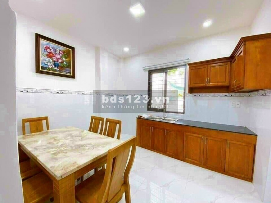 BÁN NHÀ, NGUYỄN OANH DS28, GÒ VẤP, TS 5.3x14m, HẺM XE HƠI, CHỈ…