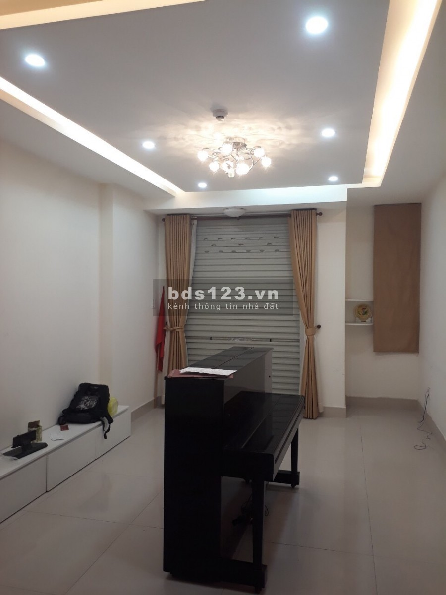 Cho thuê nguyên căn hẻm 2 xe hơi qua lại đường Đoàn Thị Điểm, Q. Phú Nhuận, 3 lầu, nhà mới