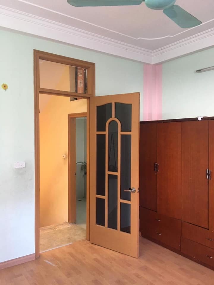Nhà mới đẹp 30m2 5 tầng khu vực Thụy Khuê-Lạc Long Quân, 3 phút ra Hồ Tây, giá nhỉnh 3 tỷ