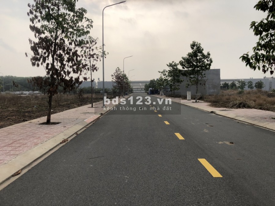 Bán gấp lô đất đường N5 Khu nhà Hội Nghĩa, giá 1tỷ160tr, có thương lượng