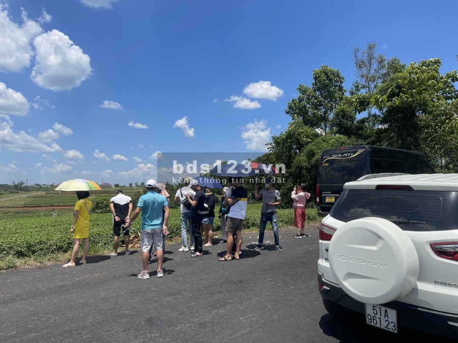 BÁN LÔ ĐẤT BẢO LỘC 239M2 VIEW HỒ GIÁ 1.2 TỶ