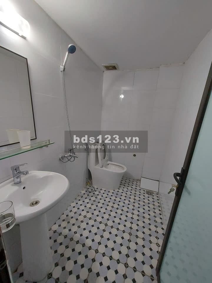 Bán nhà phố Minh Khai,Kinh doanh,Sổ nở hậu,Ở ngay được 44m2 giá 3.6 tỷ