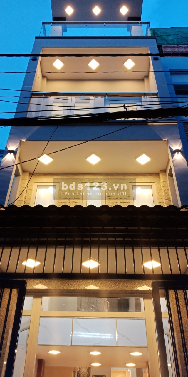 Bán đất tặng nhà lầu full nội thất Nhà Bè - SHR