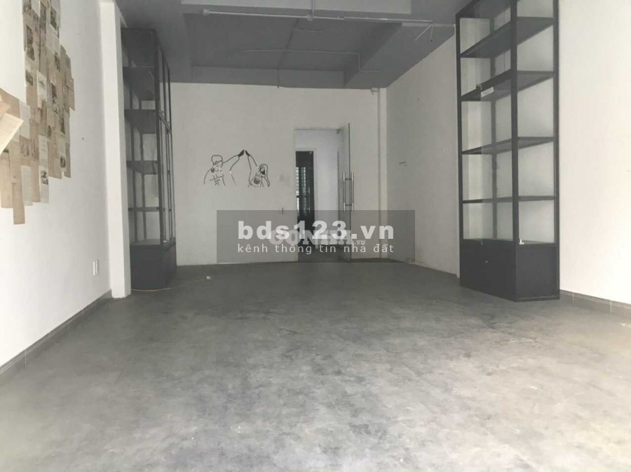 Nhà cho thuê nguyên căn MT đường Hoa Lan Phường 2 Phú Nhuận trệt 3 lầu sàn trống suốt