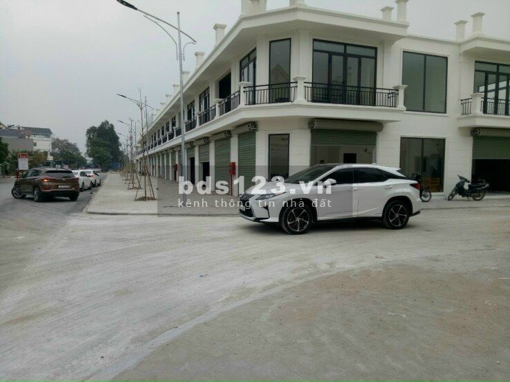 Bán mặt bằng kinh doanh, Ki-ốt Chợ Lai Vu, Kim Thành, HD, buôn bán cực tốt, sầm uất