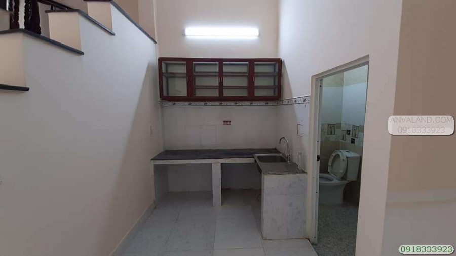 Mở Công ty Nội thất Bán gấp nhà HXH 4M Lê Hồng Phong, Phường 1, Quận 5, 38m2 chỉ 5 tỷ 5