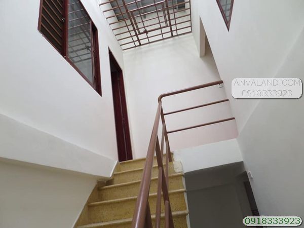 Mở Công ty Nội thất Bán gấp nhà HXH 4M Lê Hồng Phong, Phường 1, Quận 5, 38m2 chỉ 5 tỷ 5
