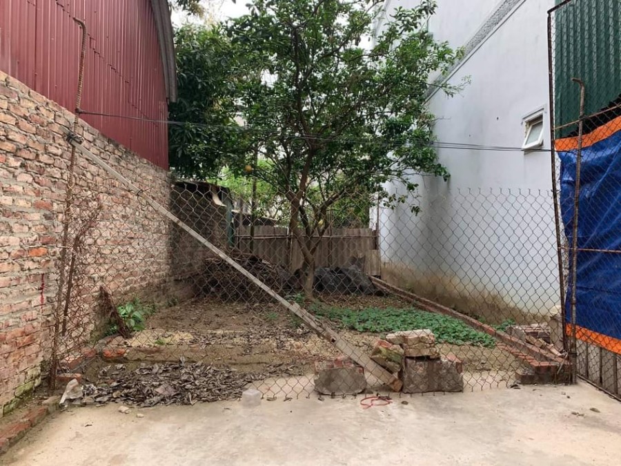 Gần phố Đào Duy Anh còn sót miếng đất vàng 40m nhỉnh 5tỉ, oto 5m.0352817810