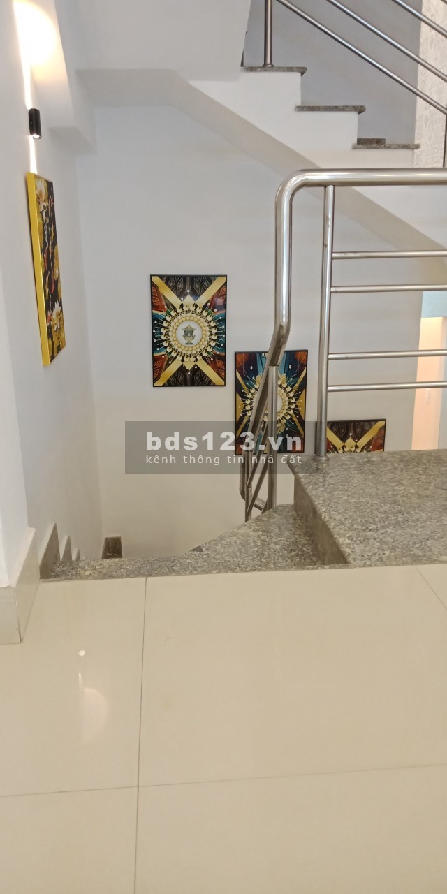 Bán đất tặng nhà lầu full nội thất Nhà Bè - SHR