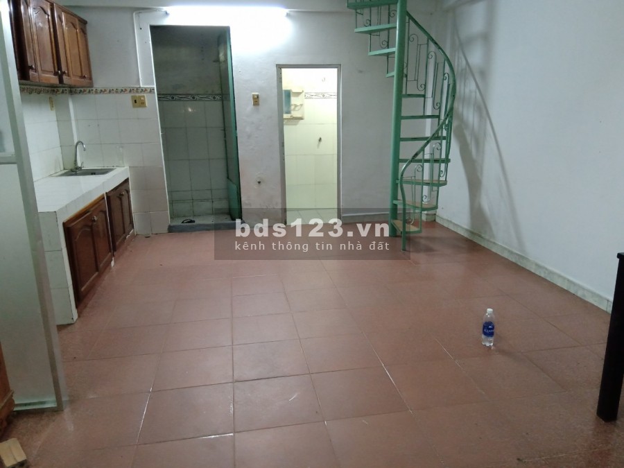 Bán nhà đường Đồng Xoài gần chợ Hoàng Hoa Thám quận Tân Bình