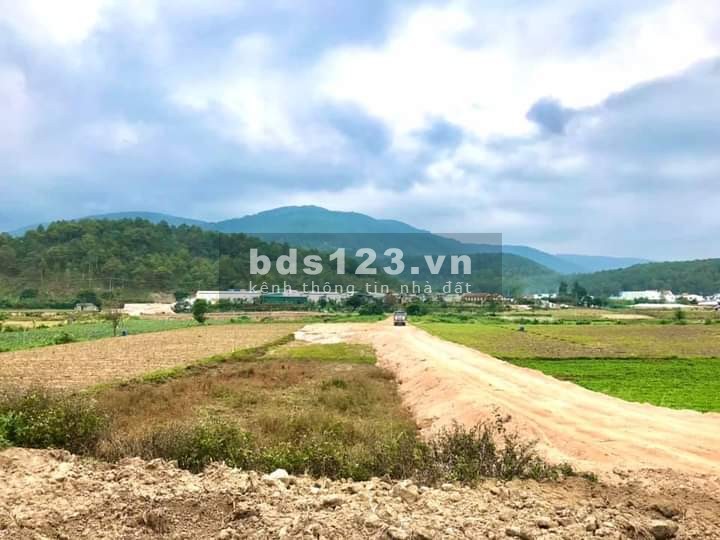 Bán Đất Thổ cư ngay trung tâm Xã Ka Đô Giá Siêu rẻ