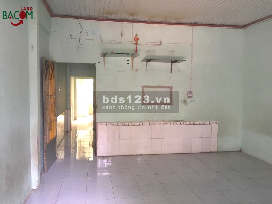 BÁN NHÀ SHR THỔ CƯ NGAY CHỢ P. LONG BÌNH TÂN