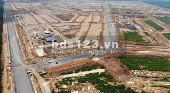 Đất thổ cư 100% sổ đỏ có sẵn vị trí rất đẹp