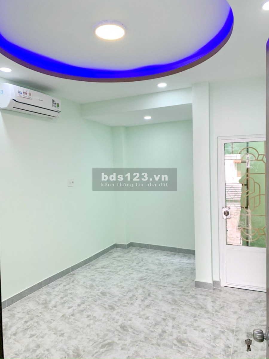 Bán nhà mới 1 lầu hẻm 4m đường Bùi Minh Trực Phường 5 Quận 8