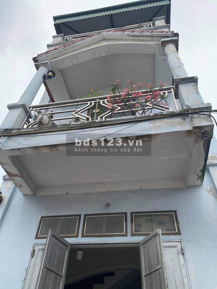 Gia đình cần tiền bán gấp nhà 2,5 tầng Vân Tảo - Thường Tín.