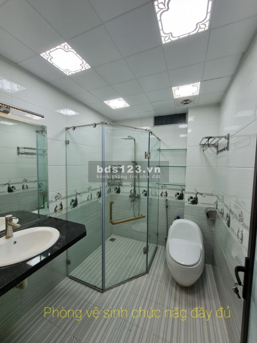 Oto vào nhà Chiến Thắng diện tích 50m2, xây 5 tầng, mặt tiền 4m, gía 5.5 tỷ