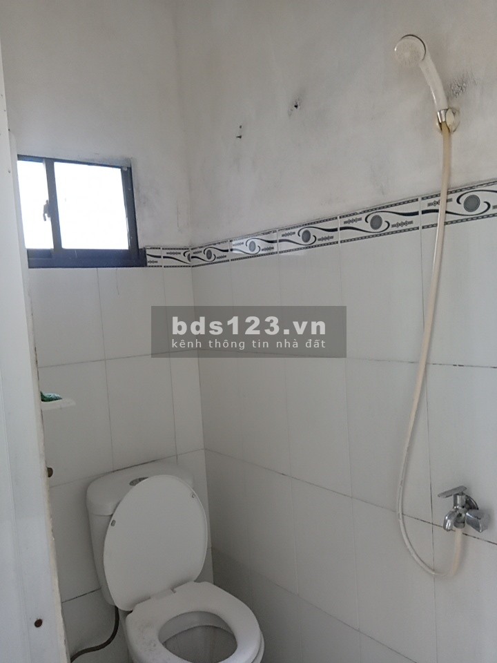 Bán nhà đường Đồng Xoài gần chợ Hoàng Hoa Thám quận Tân Bình
