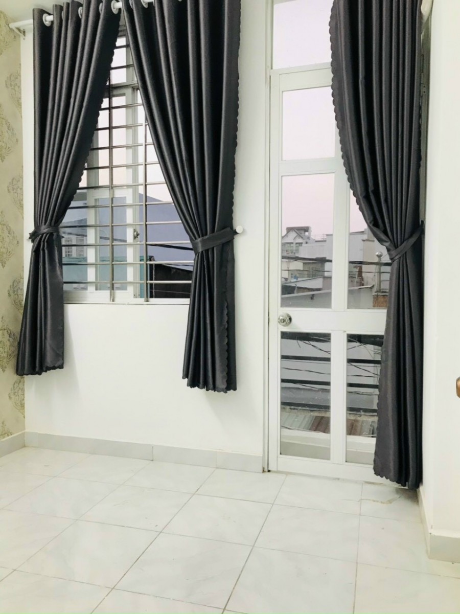 Bán Nhà đẹp nhà Bè. Mặt Tiền hẻm 2155 cách Huỳnh Tấn Phát ,2 lầu giá 1,87 tỷ