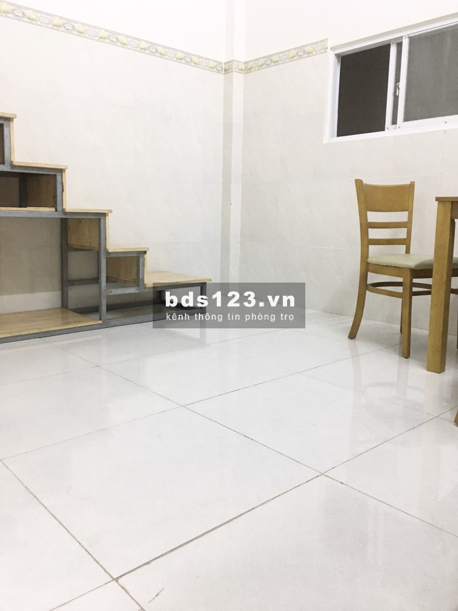 Phòng có gác + nội thất Trường Chinh - Tân Bình, sau lưng ETown Tân Bình