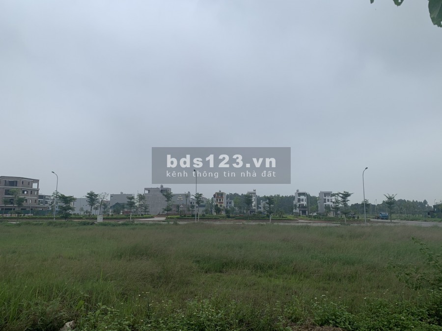 ️ CẦN TIỀN BÁN GẤP LÔ HƯỚNG ĐÔNG NAM ️ - NẰM TẠI TRỤC CHÍNH KĐT MỚI XUÂN HOÀ