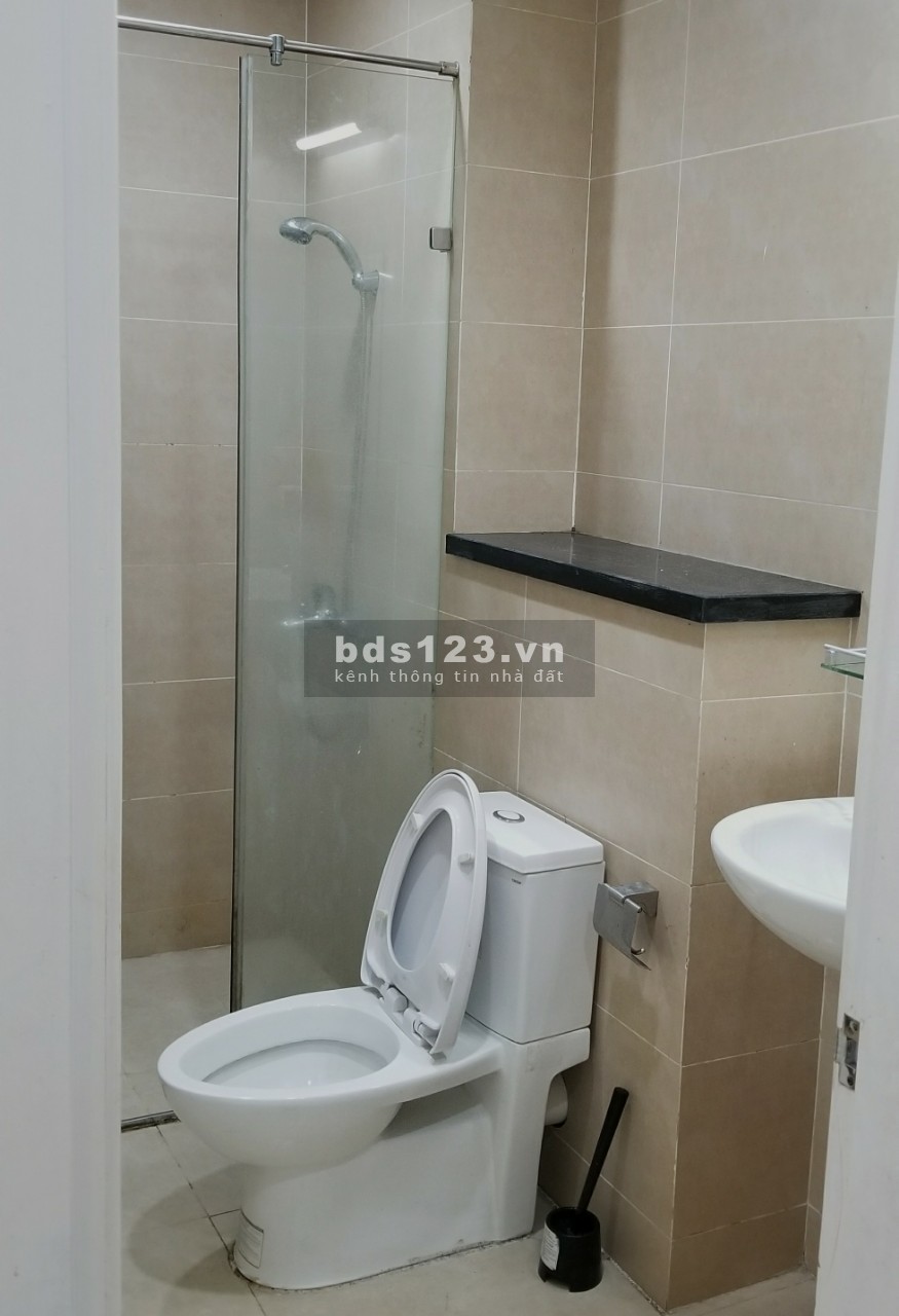 Cho thuê căn hộ Diamond Flower Tower Lê Văn Lương 3Ngủ 130m2 ĐCB.Giá: 14Tr/Tháng