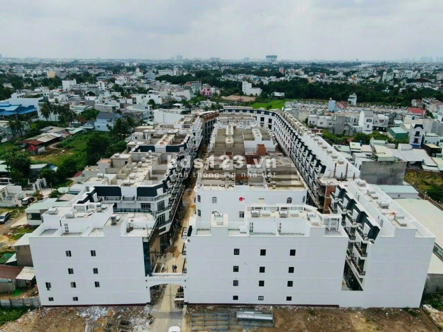 Khu Nhà Phố Thương Mại One Palace 2 liền kề công viên 150ha Quận 12