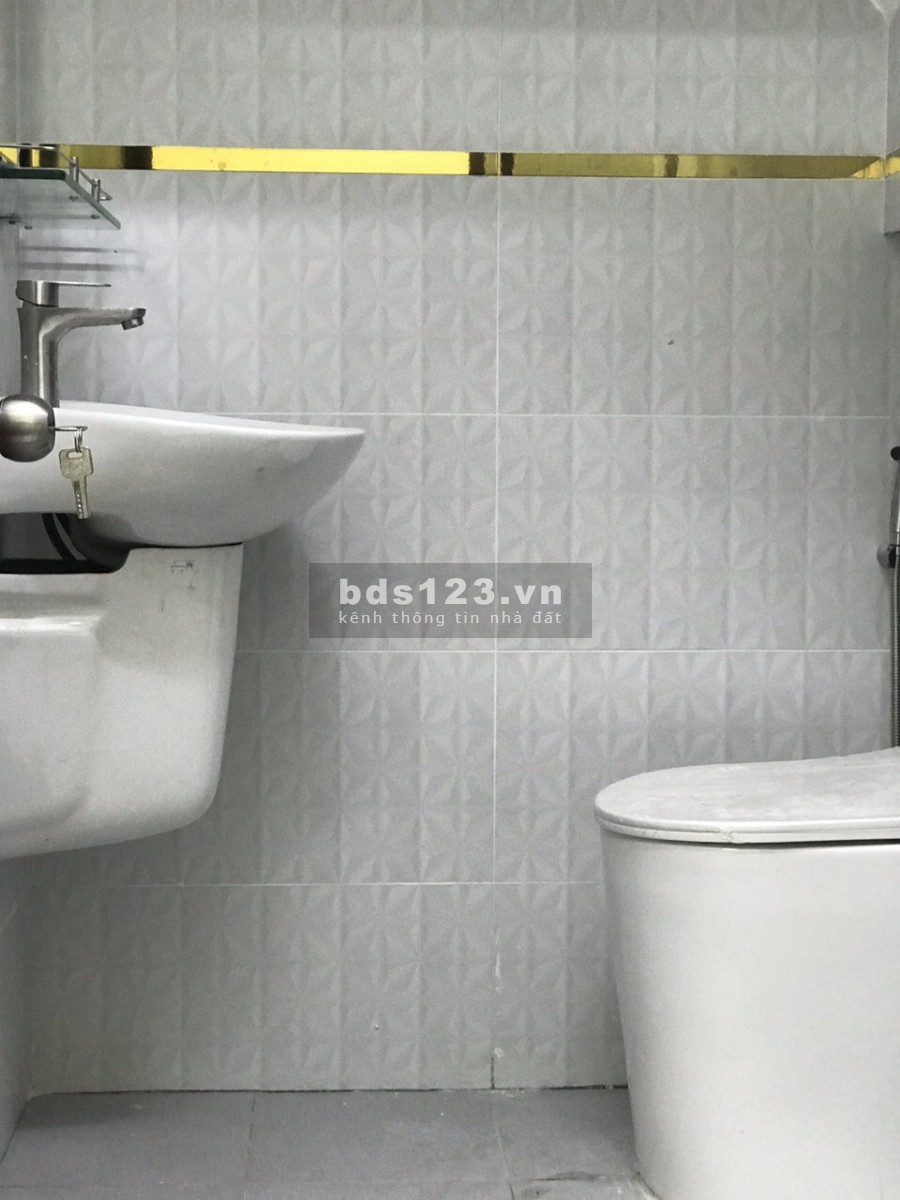 Bán Gấp Nhà Hẻm 182 Chiến Lược P.BTĐ Quận Bình Tân, Giá 3,2 Tỷ TL