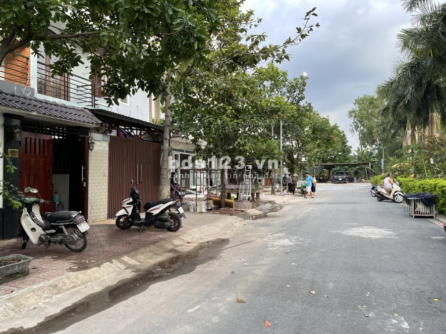 Bán nhà mặt tiền đường cây keo phường Tam Phú TP. Thủ Đức khu dân trí cao