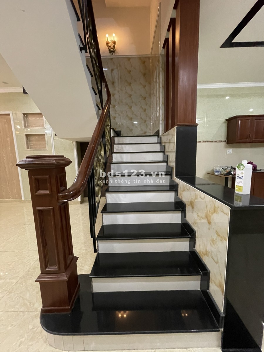 Bán nhà mặt tiền đường cây keo phường Tam Phú TP. Thủ Đức khu dân trí cao