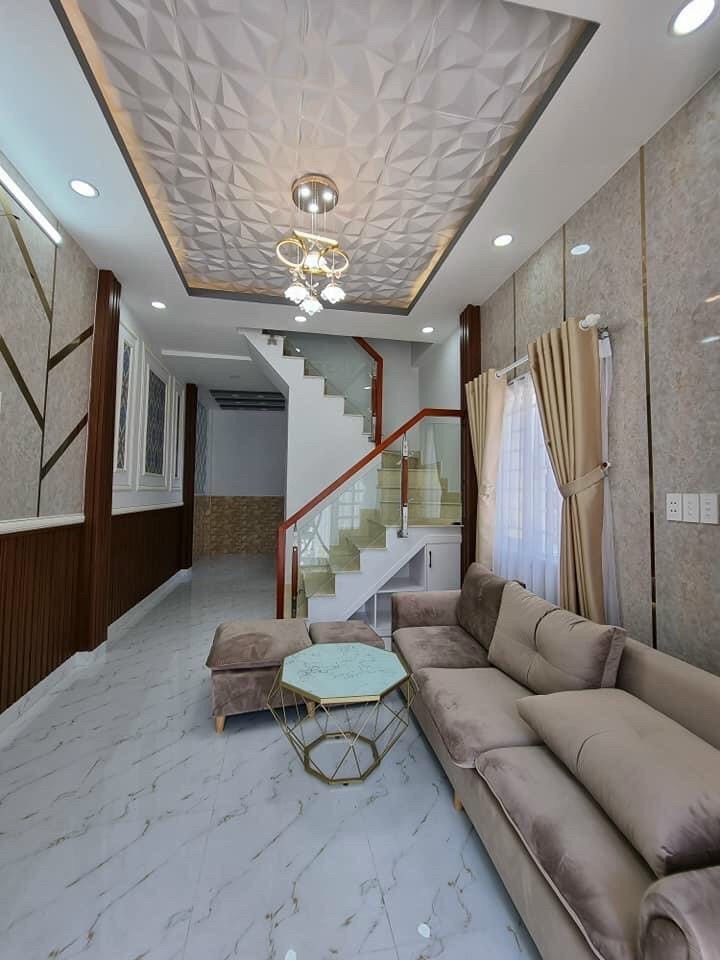 Bán nhà Sổ hồng riêng mặt tiền hẻm 1886/75 Huỳnh Tấn Phát hẻm xe hơi .