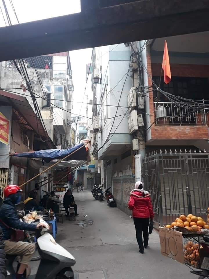 Gấp, gấp. Bán nhà chính chủ Đô Đức Dục, 4 tỷ, 50m ra đại lộ Thăng long