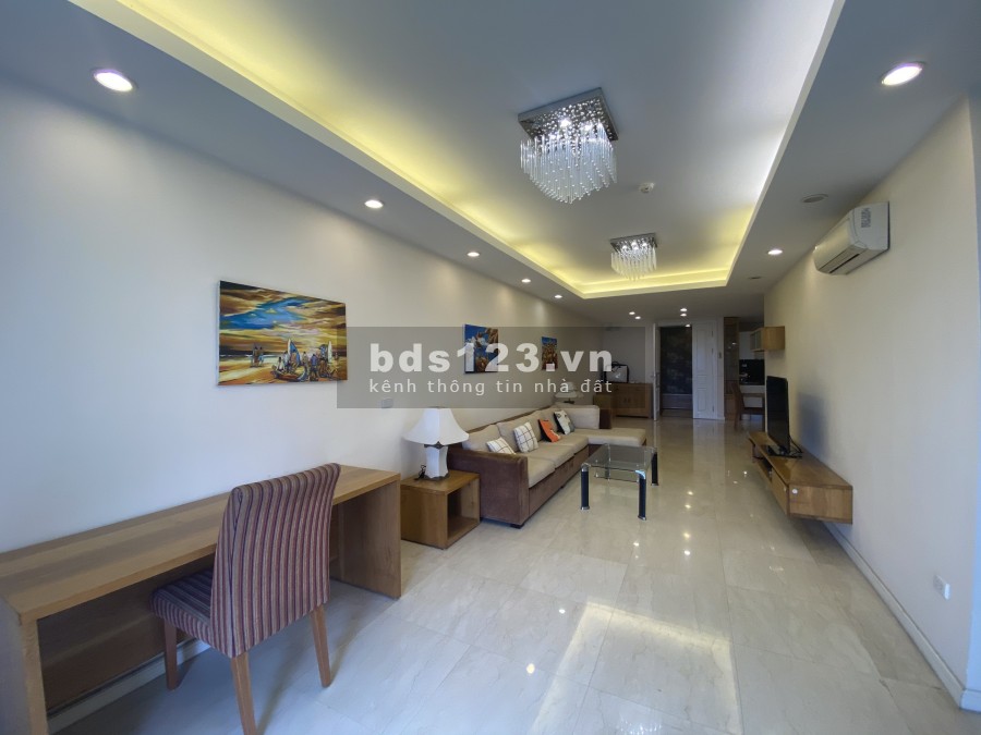 Bán căn hộ đủ đồ 145m2, 3PN tòa P2 Ciputra, view sân golf giá 6 tỷ. LH 0966286718 Ms Lý