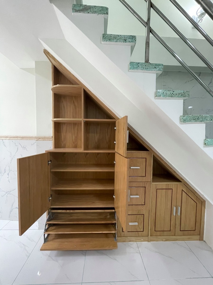 Cần bán nhà đường Nguyễn Văn Đậu 18m2, 3 tầng, ngang 2.5m…