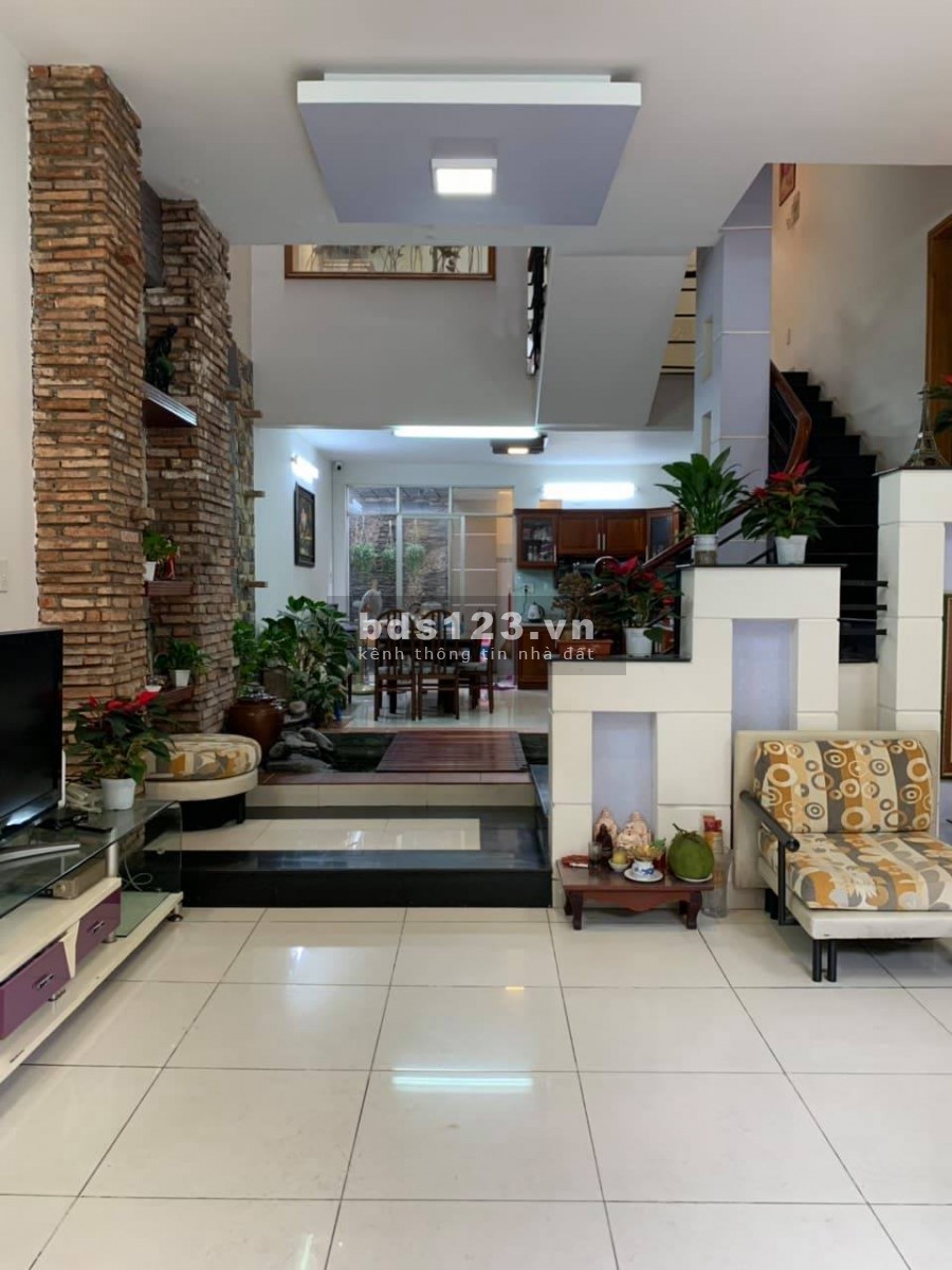 Gấp bán Villa Miệt Vườn Khu Bình Lợi dt 100m2 giá 10.8 tỷ