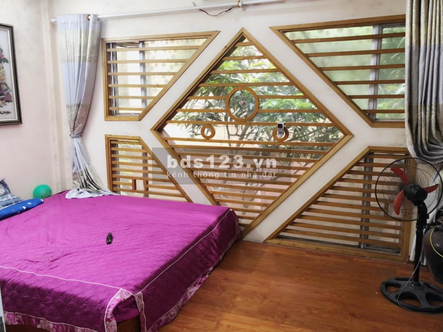 Bán nhà riêng 5 tầng đường Hồ Tùng Mậu, giá nhỉnh 3 tỷ.