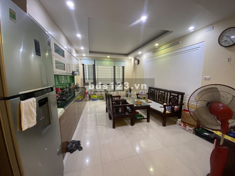 Vị trí vàng, đúng 1 bước chân là ra phố 40m2*3T Hồng Mai nhỉnh 2 tỷ