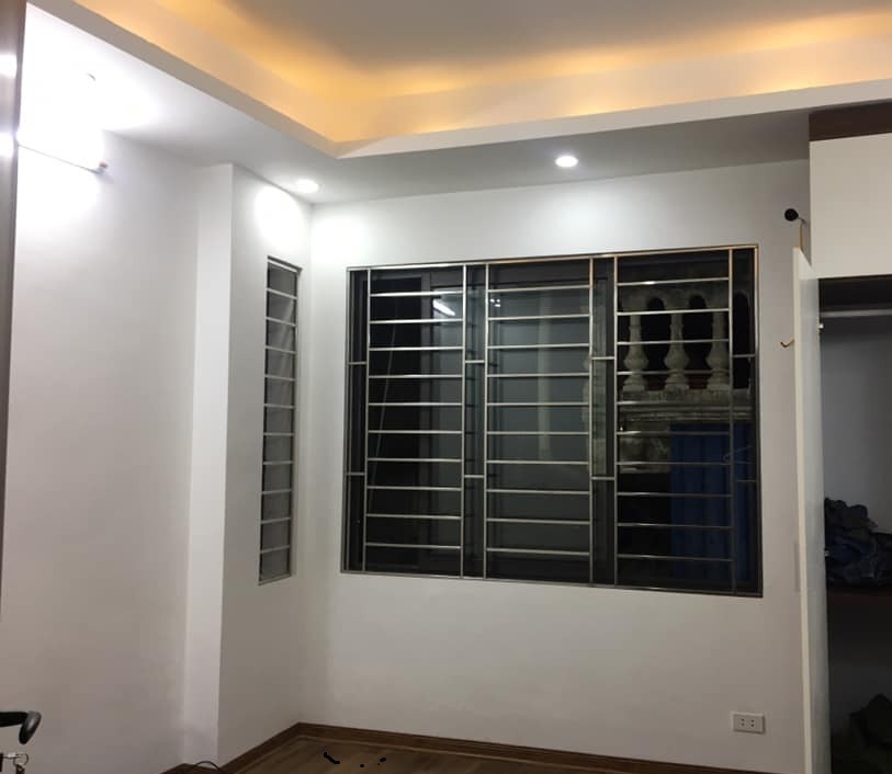 Bán nhà Minh Khai, Hai Bà Trưng, mới đẹp ở ngay 30m2 x 5T x 2.xx tỷ LH 0944267031