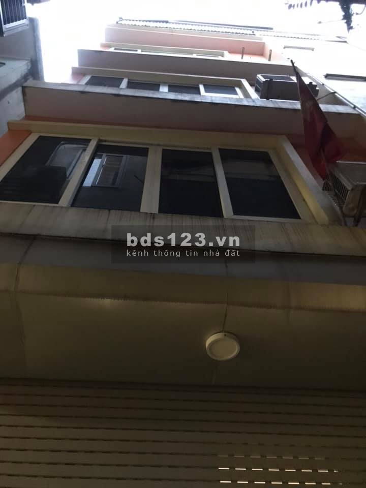Bạch Mai ngõ ba gác thông KD 37m 5 tầng mt 5m