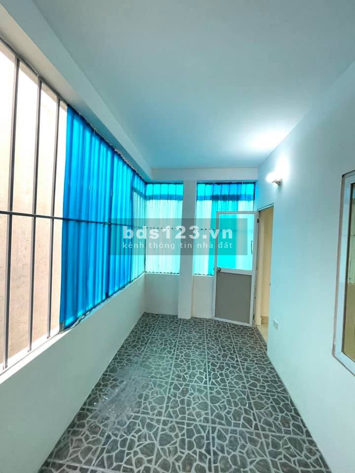 89 Thanh Lân lô góc gần phố tặng lại tất nội thất. Nhỉnh 2 tỷ