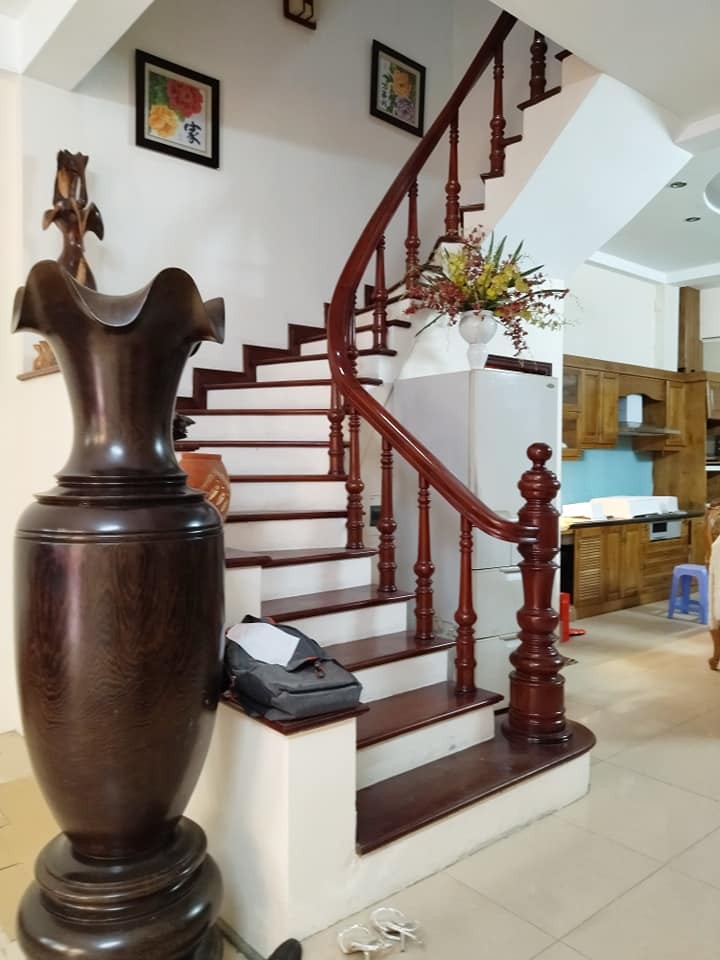 Bán Nhà Đẹp Vũ Tông Phan 66m2 x 4 Tầng, Ô Tô Tránh, Kinh Doanh Văn Phòng, Giá 7.7 Tỷ.