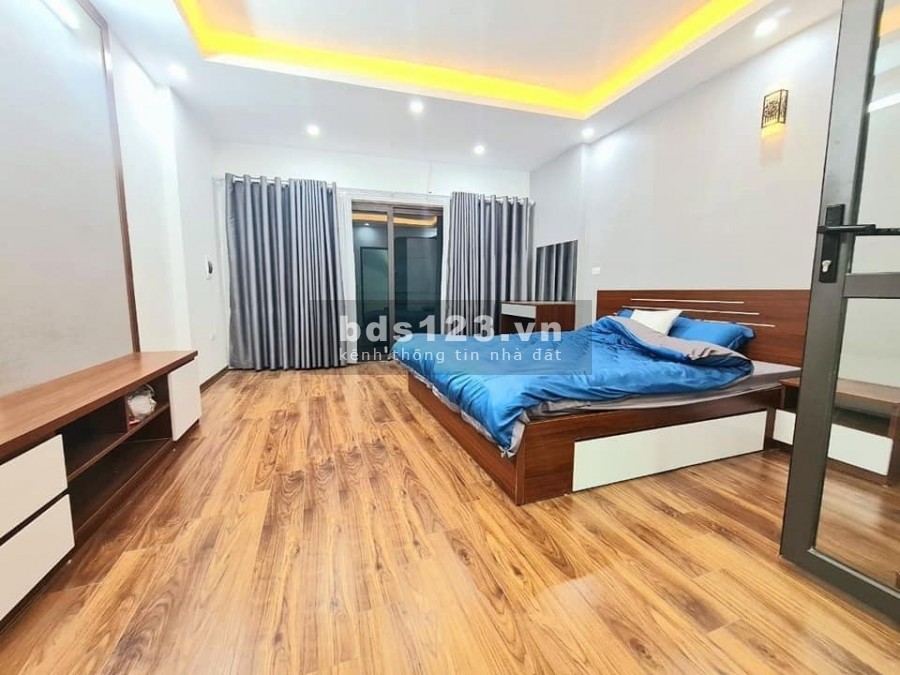 Long Lanh Siêu Đẹp Lô Góc ÔTô Đỗ Cửa 24/24 KIM NGƯU DT55m5tầng giá 6 tỷ