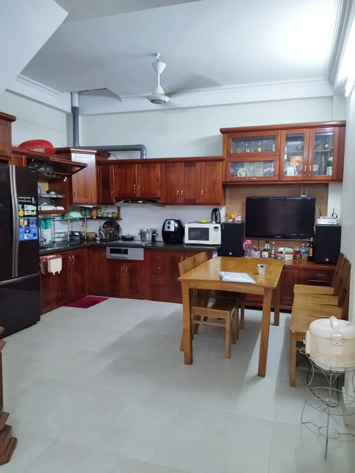 Bán Nhà Kim Giang 40m2x5T, Ngõ Thoáng Đẹp, Gần Ô Tô, Mặt Tiền 4m, Chủ Tự Xây Tâm Huyết