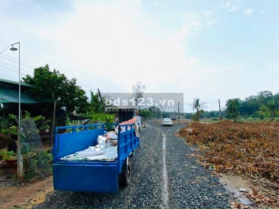 Đất Rẻ Tây Ninh giá 385 triệu nền
