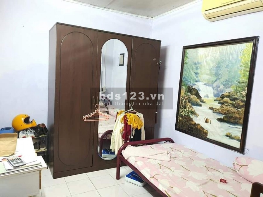 Cần bán nhà cách HXH 10m CMT8,Tân Bình 35m2 giá nhỉnh 2,8 tỷ siêu hiếm.