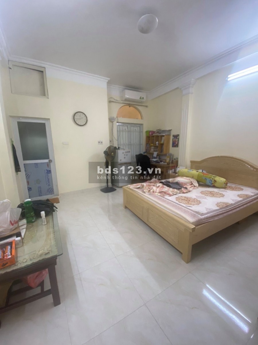 LÕI ĐỐNG ĐA GIÁP PHỐ CỔ NHÀ ĐẸP Ở LUÔN