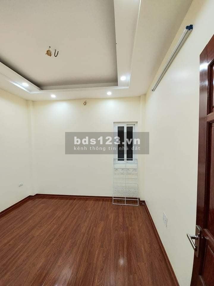 NHÀ PHỐ CHÙA BỘC ĐỐNG ĐA THIÊN ĐƯỜNG THỜI TRANG GIÁ CỰC IU