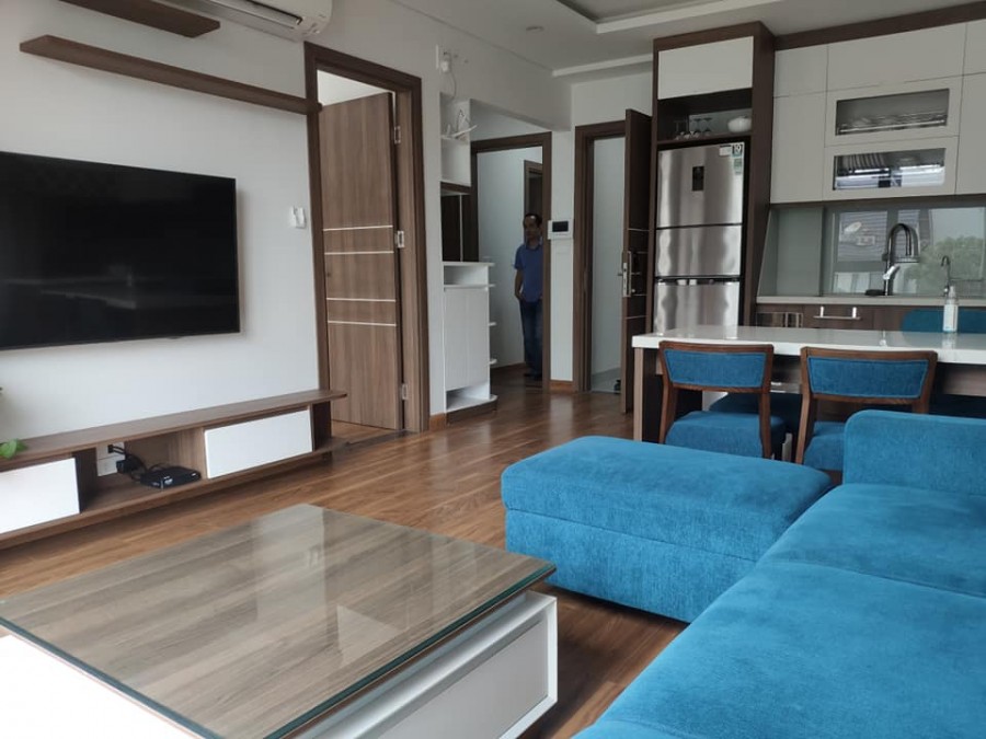 BÁN NHÀ MĂT PHỐ TÂY HỒ, LÔ GÓC, 7 TẦNG THANG MÁY, DOANH THU CHO THUÊ CĂN HỘ 13.00USD/ THÁNG, DT 200M, GIÁ 73 TỶ.
