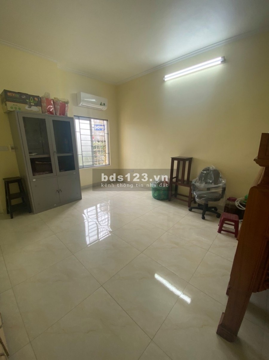 LÕI ĐỐNG ĐA GIÁP PHỐ CỔ NHÀ ĐẸP Ở LUÔN