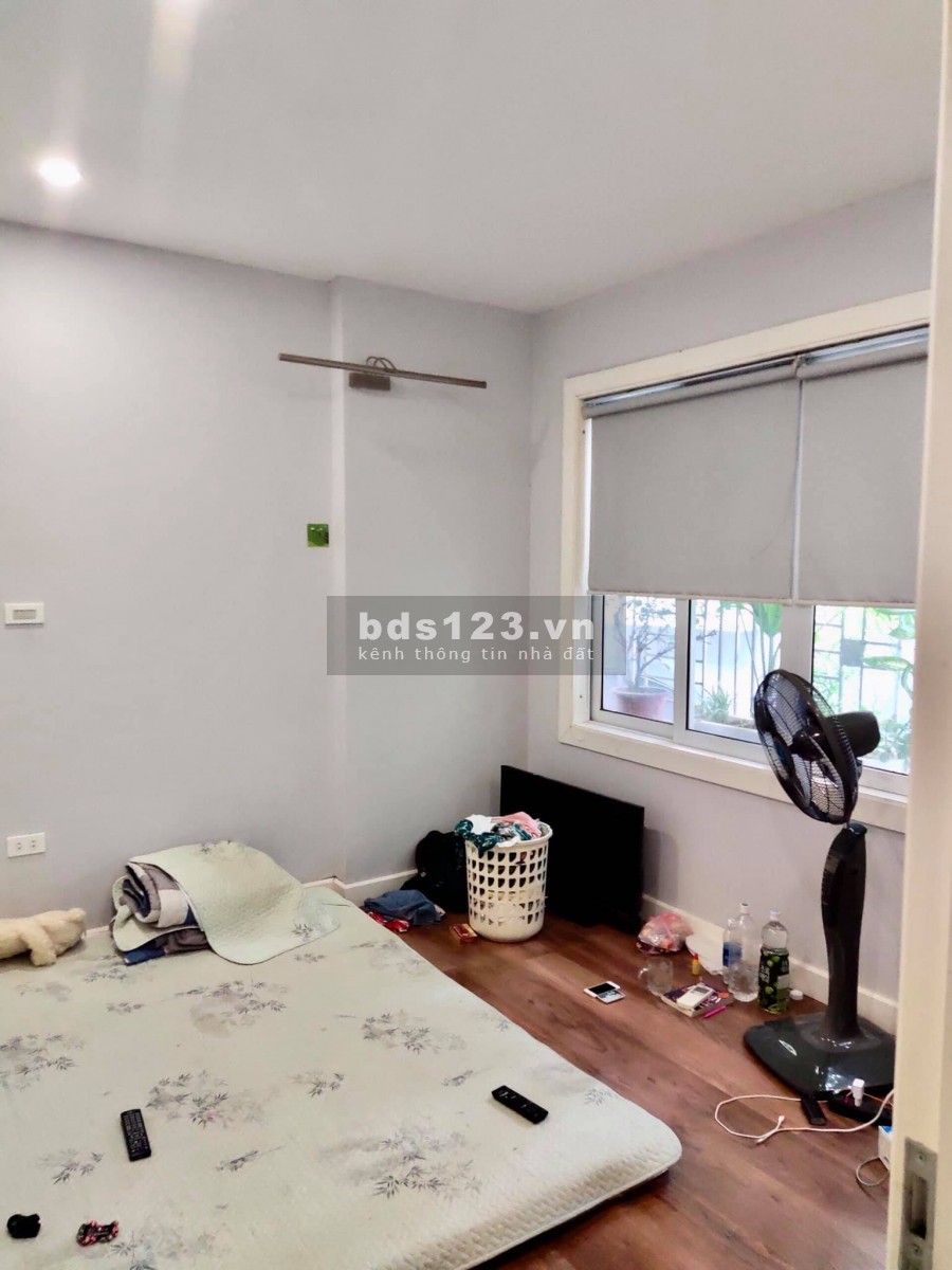 Bán Nhà Chuyển Chung Cư, Tặng Toàn Bộ Nội Thất, Nhà Đẹp Ở Luôn. Giá nhỉnh 4 tỷ