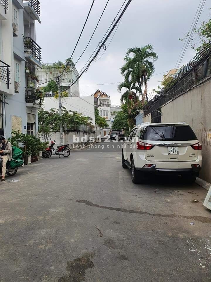 Cần bán nhà cách HXH 10m CMT8,Tân Bình 35m2 giá nhỉnh 2,8 tỷ siêu hiếm.